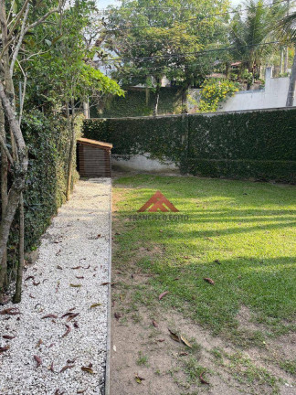 Imagem Casa com 4 Quartos à Venda, 305 m² em Pendotiba - Niterói Imagem Casa com 4 Quartos à Venda, 305 m² em Pendotiba - Niterói