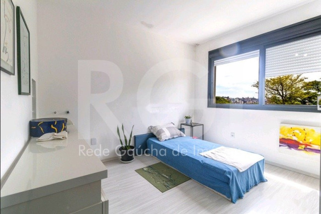 Imagem Casa com 5 Quartos à Venda, 299 m² em Menino Deus - Porto Alegre Imagem Casa com 5 Quartos à Venda, 299 m² em Menino Deus - Porto Alegre