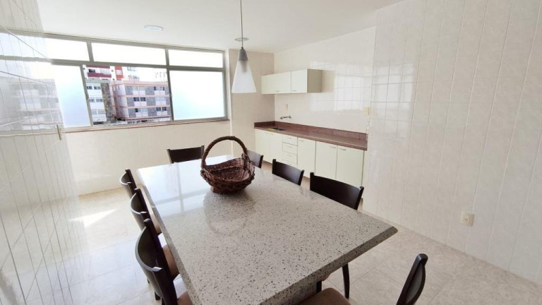 Imóvel com 4 Quartos à Venda, 254 m² em Praia Do Morro - Guarapari
