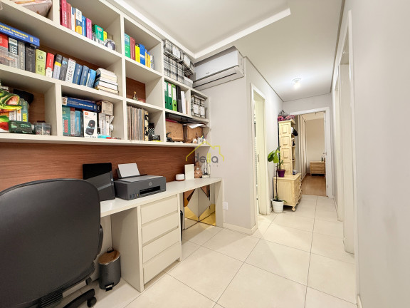 Imagem Imóvel com 3 Quartos à Venda, 84 m² em Bom Retiro - Joinville