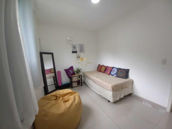Imagem Apartamento com 2 Quartos à Venda, 51 m² em Pimenteiras - Teresópolis