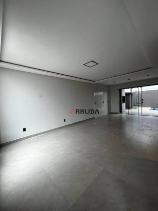 Imagem Sobrado com 3 Quartos à Venda, 129 m² em Tropical Iii - Cascavel
