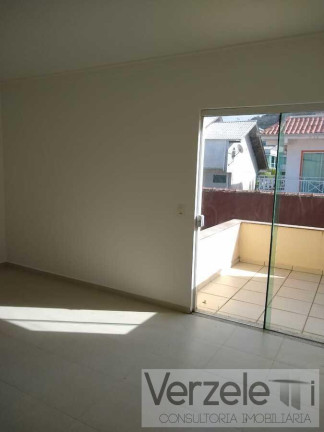Imagem Casa com 3 Quartos à Venda, 130 m² em Ariribá - Balneário Camboriú