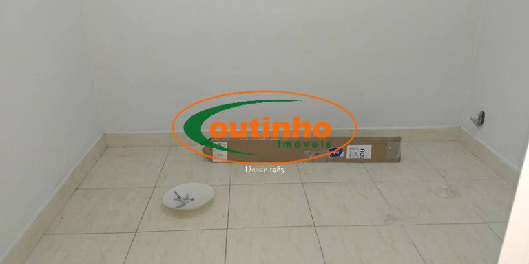 Imagem Casa com 3 Quartos à Venda, 120 m² em Tijuca - Rio De Janeiro Imagem Casa com 3 Quartos à Venda, 120 m² em Tijuca - Rio De Janeiro