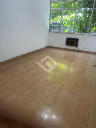 Imagem Apartamento com 1 Quarto à Venda, 55 m² em Copacabana - Rio De Janeiro