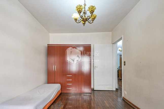 Imagem Sobrado com 3 Quartos à Venda, 242 m² em Moema - São Paulo Imagem Sobrado com 3 Quartos à Venda, 242 m² em Moema - São Paulo