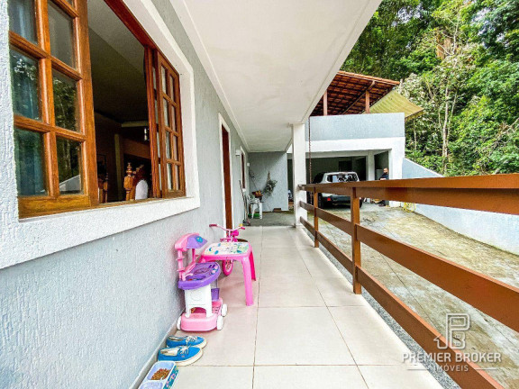 Imagem Casa com 3 Quartos à Venda, 160 m² em Pimenteiras - Teresópolis Imagem Casa com 3 Quartos à Venda, 160 m² em Pimenteiras - Teresópolis