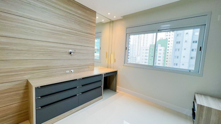 Imagem Apartamento com 3 Quartos à Venda, 128 m² em Centro - Balneário Camboriú