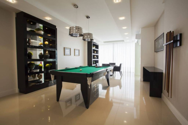 Imagem Apartamento com 3 Quartos à Venda, 131 m² em Centro - Balneário Camboriú