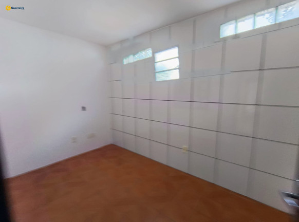 Imagem Casa com 6 Quartos à Venda, 280 m² em Trindade - Florianópolis