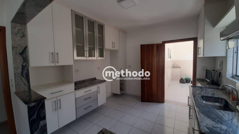 Imagem Casa com 3 Quartos à Venda, 200 m² em Vila Bourghese - Pindamonhangaba Imagem Casa com 3 Quartos à Venda, 200 m² em Vila Bourghese - Pindamonhangaba