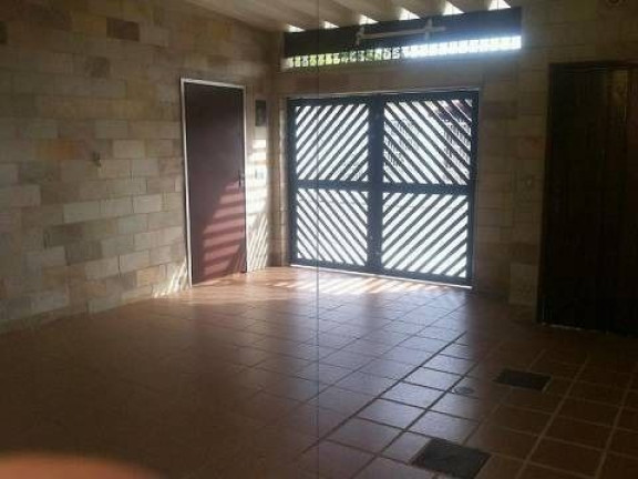 Imagem Casa com 2 Quartos à Venda, 111 m² em Solemar - Praia Grande Imagem Casa com 2 Quartos à Venda, 111 m² em Solemar - Praia Grande