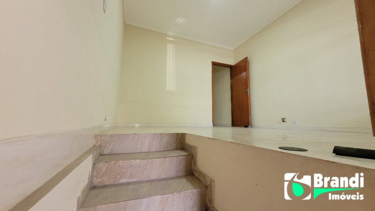 Imagem Sobrado com 6 Quartos para Alugar, em Vila Alpina - São Paulo Imagem Sobrado com 6 Quartos para Alugar, em Vila Alpina - São Paulo