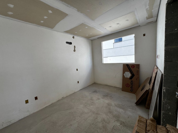 Imagem Sobrado com 3 Quartos à Venda, 235 m² em Mosaico Essence - Mogi Das Cruzes Imagem Sobrado com 3 Quartos à Venda, 235 m² em Mosaico Essence - Mogi Das Cruzes