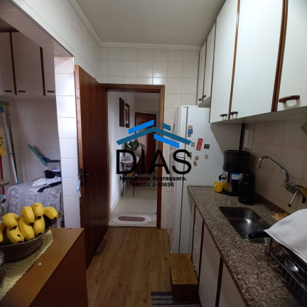 Imagem Apartamento com 2 Quartos à Venda, 73 m² em Jardim Viaduto (vila Xavier) - Araraquara