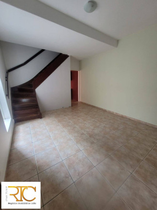 Imagem Casa com 3 Quartos à Venda, 172 m² em Jardim Internacional - São Paulo Imagem Casa com 3 Quartos à Venda, 172 m² em Jardim Internacional - São Paulo