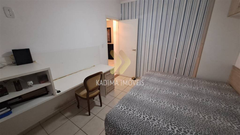 Imagem Apartamento com 2 Quartos à Venda, 80 m² em Vila Tupi - Praia Grande Imagem Apartamento com 2 Quartos à Venda, 80 m² em Vila Tupi - Praia Grande