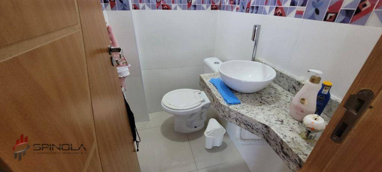 Imagem Sobrado com 2 Quartos à Venda, 51 m² em Maracanã - Praia Grande
