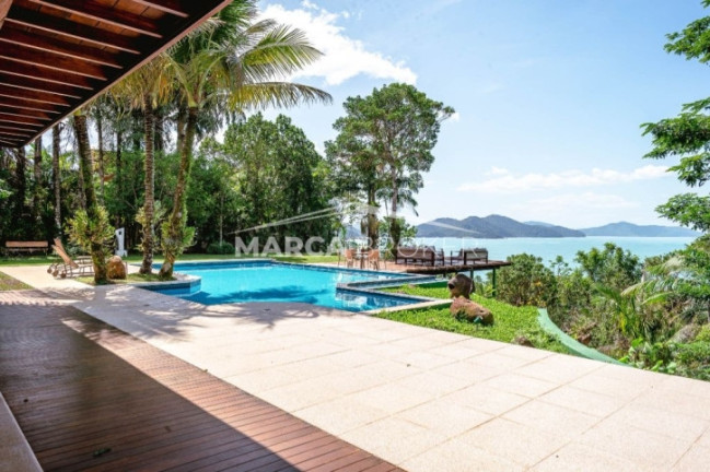 Imagem Sobrado com 4 Quartos à Venda, 4.800 m² em Praia Dura - Ubatuba