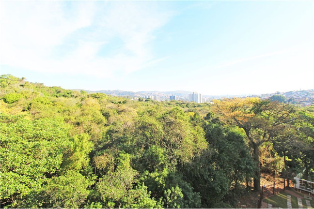 Imagem Imóvel com 2 Quartos à Venda, em Jardim Carvalho - Porto Alegre Imagem Imóvel com 2 Quartos à Venda, em Jardim Carvalho - Porto Alegre