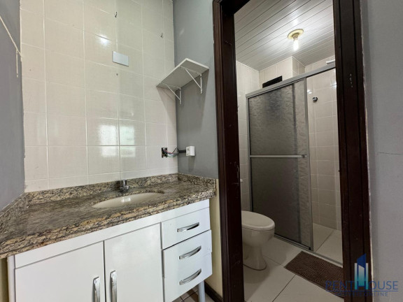 Imagem Apartamento com 2 Quartos à Venda, 70 m² em Centro - Balneário Camboriú