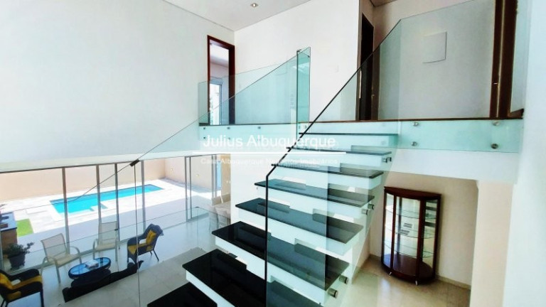 Imagem Casa de Condomínio com 4 Quartos à Venda, 367 m² em Alphaville - Alphaville