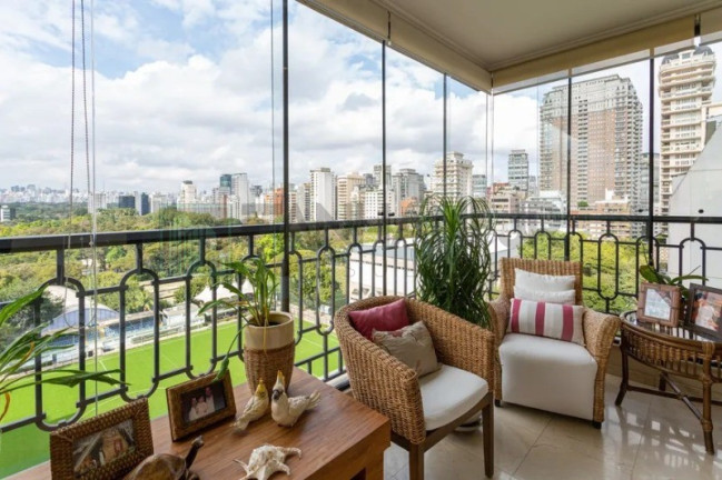 Imagem Imóvel com 4 Quartos à Venda, 315 m² em Jardim Europa - São Paulo