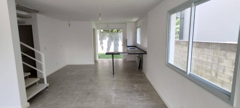 Imagem Casa de Condomínio com 3 Quartos à Venda, 110 m² em Jardim Pioneiro - Cotia