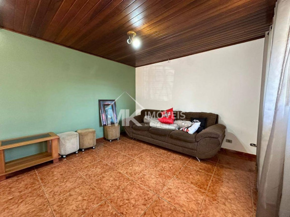 Imagem Casa com 3 Quartos à Venda, 199 m² em Maria Antonieta - Pinhais