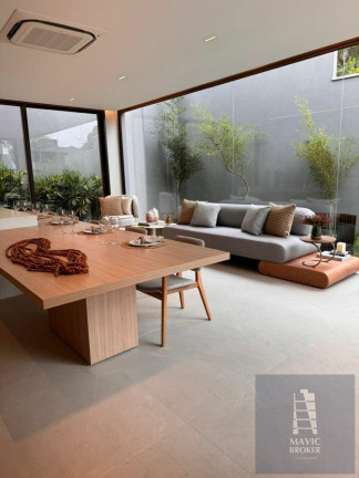 Imagem Casa com 4 Quartos à Venda, 540 m² em Alphaville - Barueri Imagem Casa com 4 Quartos à Venda, 540 m² em Alphaville - Barueri