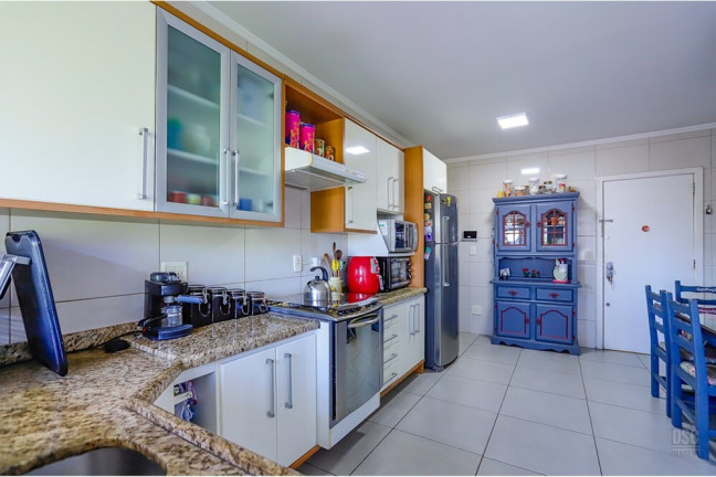 Imagem Apartamento com 3 Quartos à Venda, 180 m² em Menino Deus - Porto Alegre