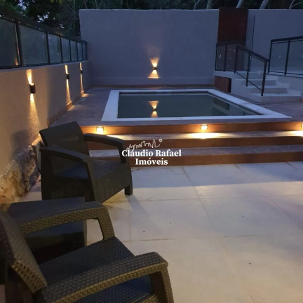 Imagem Casa com 6 Quartos à Venda, 298 m² em Ferradurinha - Armação Dos Búzios Imagem Casa com 6 Quartos à Venda, 298 m² em Ferradurinha - Armação Dos Búzios