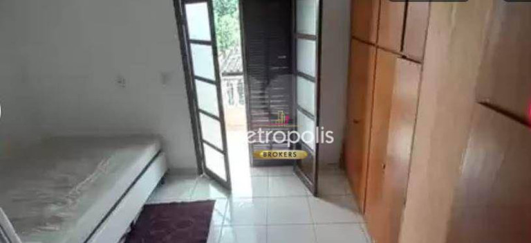 Imagem Casa com 4 Quartos à Venda, 180 m² em Campo Limpo - São Paulo