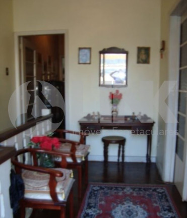 Imagem Casa com 2 Quartos à Venda, 230 m² em Petrópolis - Porto Alegre