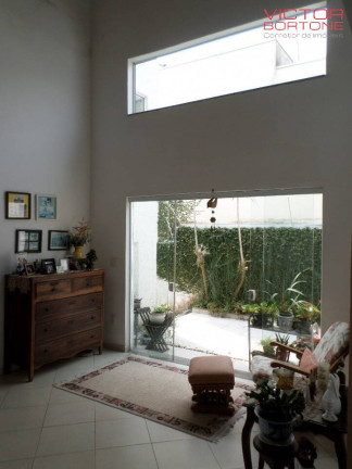 Imagem Casa com 3 Quartos à Venda, 280 m² em Vila Oliveira - Mogi Das Cruzes