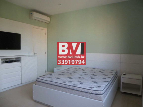 Imagem Casa com 6 Quartos à Venda, 500 m² em Vista Alegre - Rio De Janeiro Imagem Casa com 6 Quartos à Venda, 500 m² em Vista Alegre - Rio De Janeiro