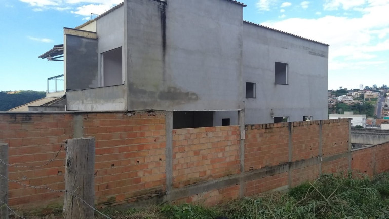 Terreno à Venda, 360 m² em Residencial Masterville - Sarzedo
