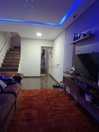 Casa com 2 Quartos à Venda, 104 m² em Guilhermina - Praia Grande