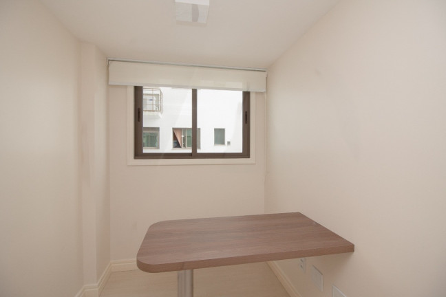 Imagem Apartamento com 3 Quartos à Venda, 120 m² em Três Figueiras - Porto Alegre