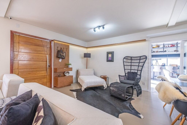 Imagem Casa de Condomínio com 3 Quartos à Venda, 228 m² em Ingleses Do Rio Vermelho - Florianópolis