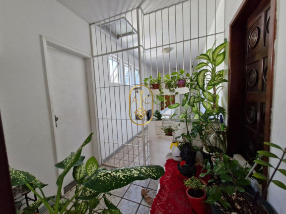 Imagem Apartamento com 2 Quartos à Venda, 70 m² em Amaralina - Salvador Imagem Apartamento com 2 Quartos à Venda, 70 m² em Amaralina - Salvador