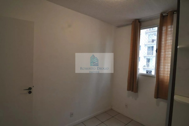 Imagem Imóvel com 2 Quartos à Venda, 46 m² em Camorim - Rio De Janeiro Imagem Imóvel com 2 Quartos à Venda, 46 m² em Camorim - Rio De Janeiro