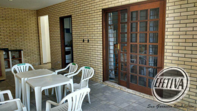 Imagem Casa com 2 Quartos à Venda, 144 m² em Centro - Guaratuba