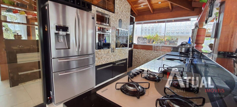 Casa de Condomínio com 4 Quartos à Venda, 330 m² em Corumbá (terra Preta) - Mairiporã