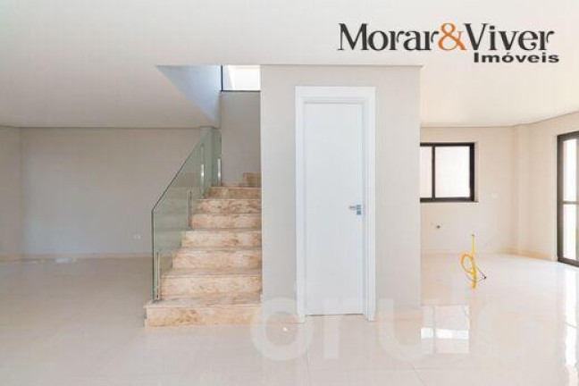 Imagem Casa com 3 Quartos à Venda, 167 m² em Pinheirinho - Curitiba