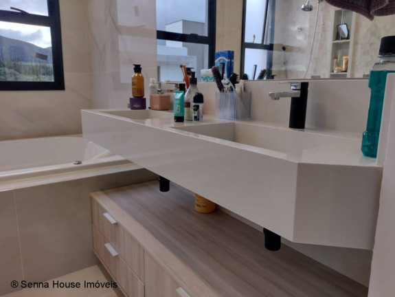Imagem Casa com 4 Quartos à Venda, 265 m² em Jardim Novo Mundo - Jundiaí Imagem Casa com 4 Quartos à Venda, 265 m² em Jardim Novo Mundo - Jundiaí
