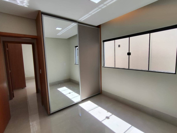 Imagem Casa com 3 Quartos à Venda, 210 m² em Cidade Satélite São Luiz - Aparecida De Goiânia