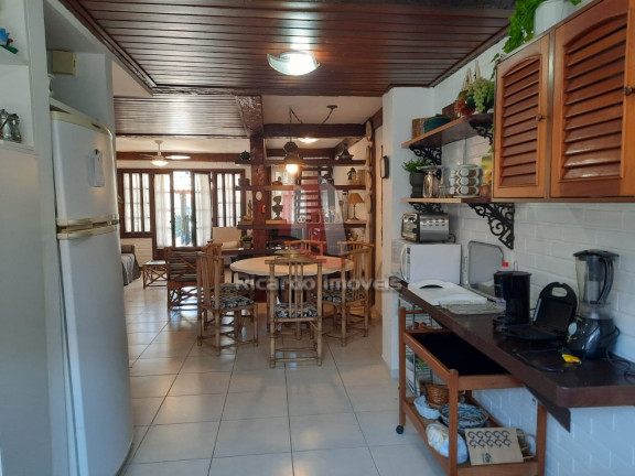 Imagem Casa de Condomínio com 3 Quartos à Venda, 120 m² em Peró - Cabo Frio