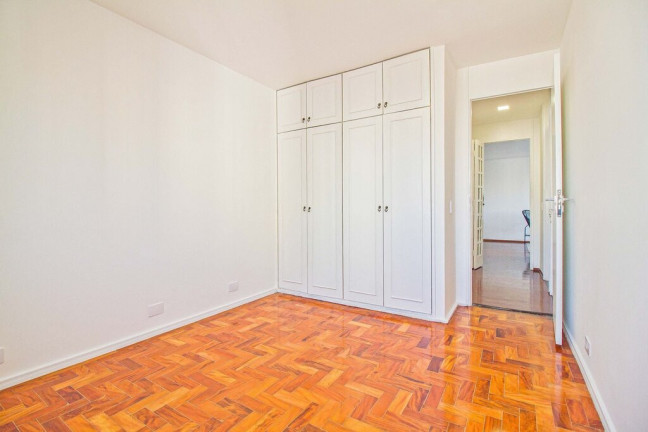 Imagem Apartamento com 3 Quartos à Venda, 90 m² em Moema - São Paulo