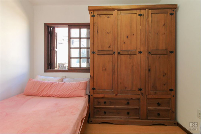 Imagem Casa com 3 Quartos à Venda,  em Vila Nova - Porto Alegre